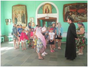 ekskursiya-v-hram2