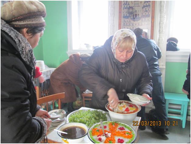 1113