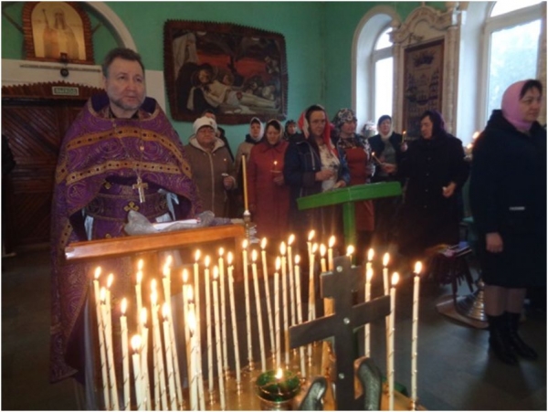 Поминовение усопших в субботу 2-й седмицы в храме ст. Клетской.