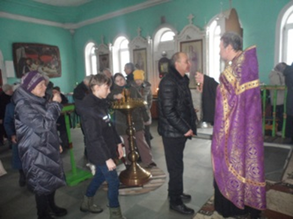 Неделя сыропустная. Воспоминание Адамова изгнания. Прощеное воскресенье. Богослужение в храме станицы Клетской.