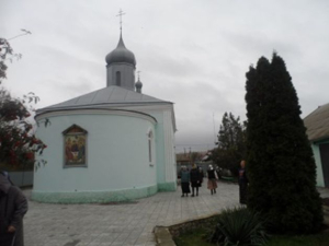 В Неделю 18-ю по Пятидесятнице в храме ст. Клетской состоялась Божественная воскресная Литургия.