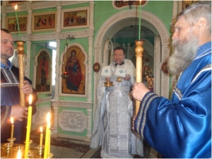Богослужения страстной седмицы в храме Живоначальной Троицы станицы Клетской