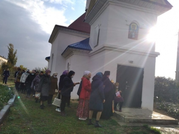 В храме свт. Николая Чудотворца ст. Кременской