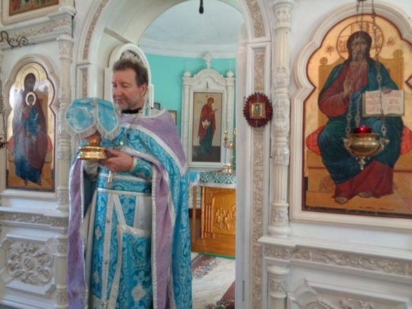 Неделя 5-я по Пятидесятнице. Иконы Божией Матери, именуемая «Троеручица».