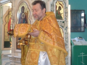 В Неделю о мытаре и фарисее благочинный Клетского округа совершил Божественную Литургию.