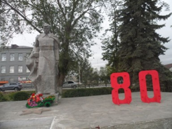 Заупокойная лития воинам, павшим на полях ВОВ.