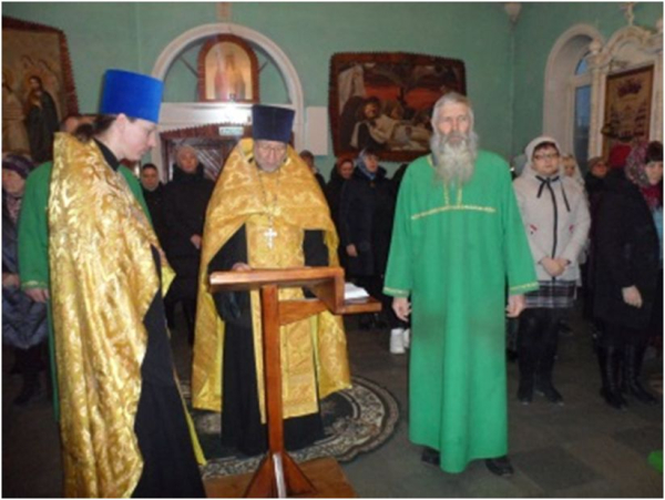 Новогодний молебен в храме станицы Клетской.