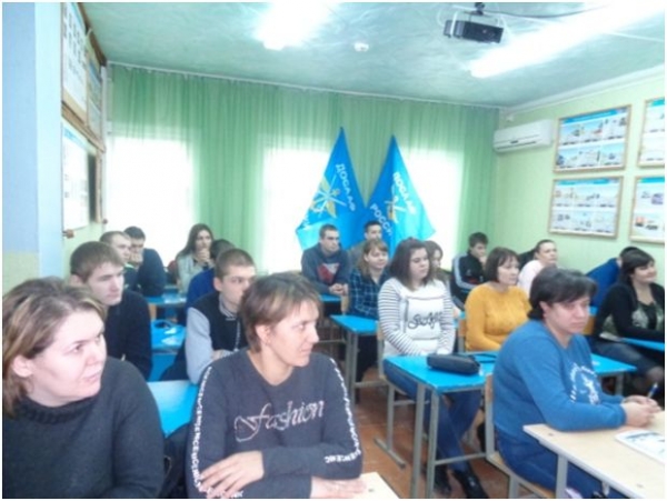 Встреча благочинного Клетского округа в Клетском УСТК «ДОСААФ России»